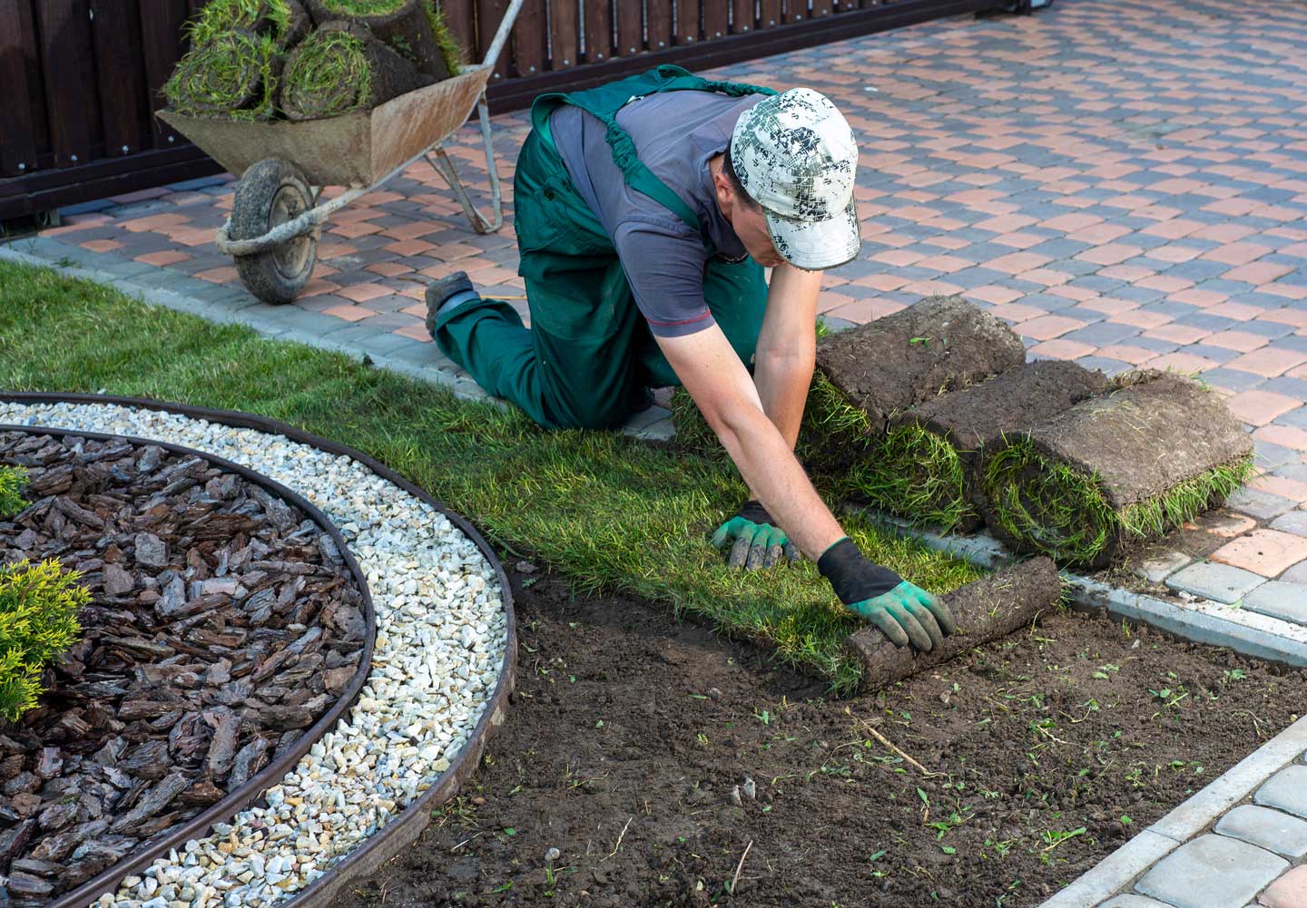 Benefits of Using Instant Turf for Your Tas or Vic Lawn